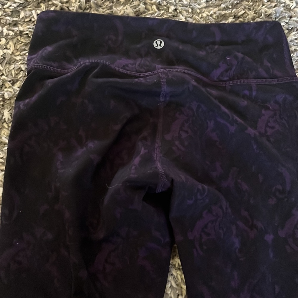 Lululemon Wunder Under Purple Floral Crop Leggings - Picture 3 of 7